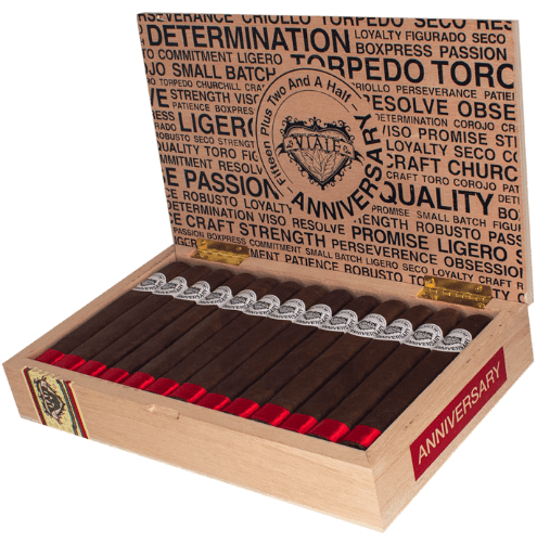 Viaje Fifteen Plus Two and a Half Anniversary Red (Toro) (6.0" x 54)