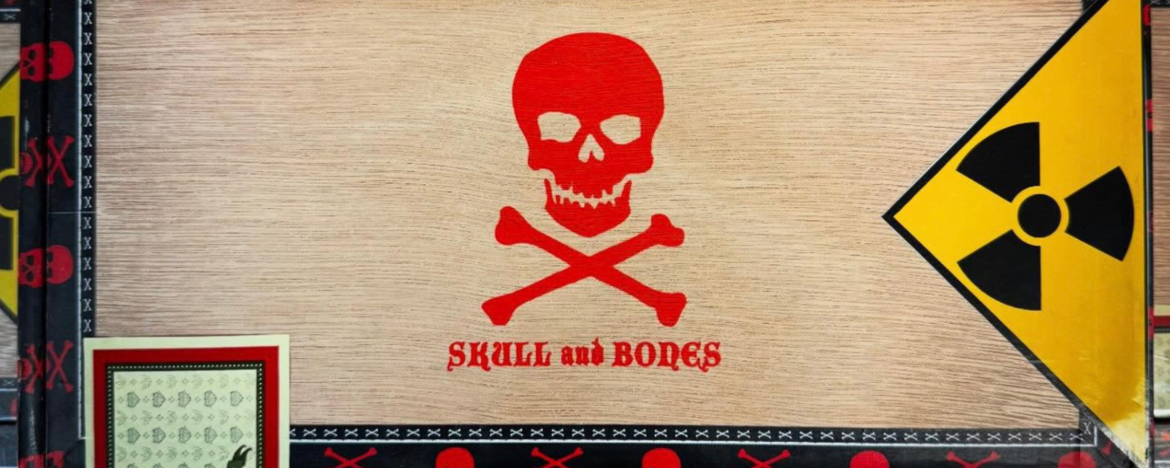 Viaje Skull and Bones Red