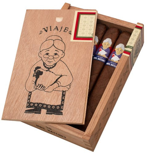 Viaje Mrs. Hatchet 2024 Box-Pressed (Toro) (6.0" x 50)