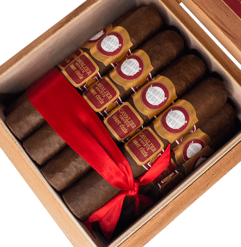 Cavalier Geneve Inner Circle Domaine Rouge (Petit Robusto) (4.5" x 50)