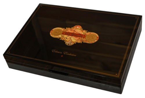 La Estancia Edicion Exclusiva 52 USA (Toro Extra) (5.83" x 52)