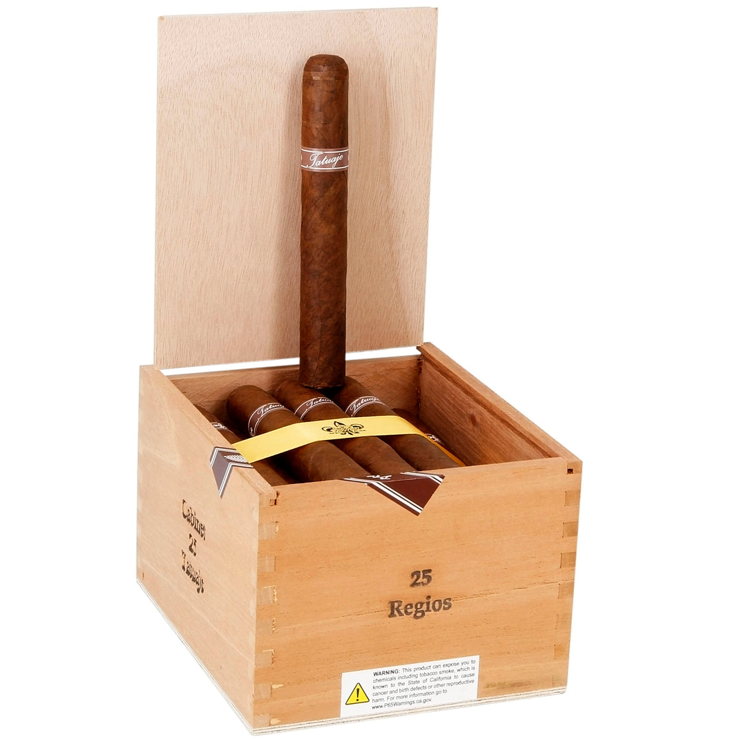 Tatuaje Regios Broadleaf (Petite Robusto) (5.5" x 50)