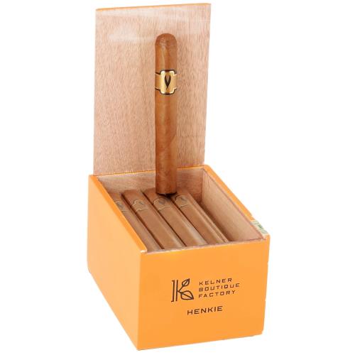 Smoking Jacket Henkie (Toro) (6.0" x 51)