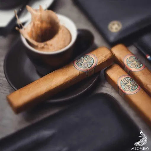 MBombay Gaaja Robusto Natural (Robusto) (5.0" x 54)