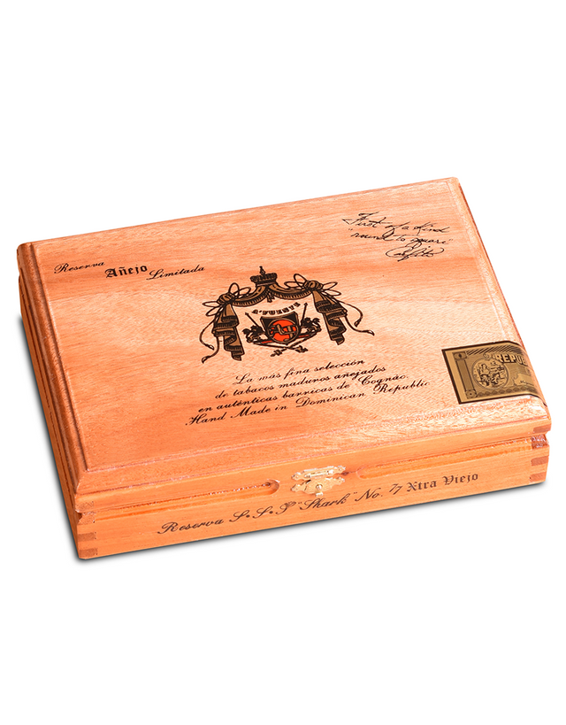 Arturo Fuente Anejo Reserva Shark #77 (Torpedo) (5.88" x 50/64)
