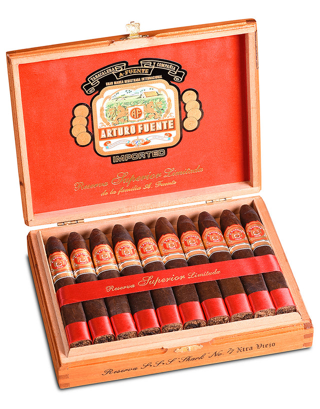 Arturo Fuente Anejo Reserva Shark #77 (Torpedo) (5.88" x 50/64)