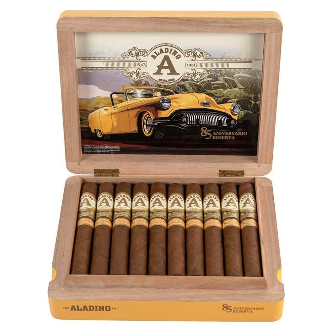 Open box of 20 Aladino 85 Aniversario Reserva Toro cigars