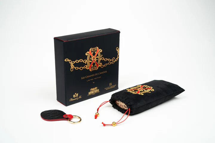 Brizard & Co. x Opus X Les Chaines De L'Amour Maccarrone Collaboration Cigar case + Opus X Cigars - Black Ostrich