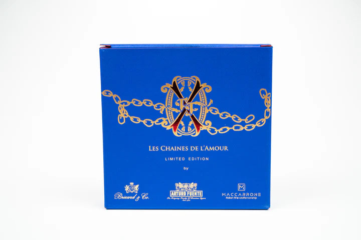 Brizard & Co. x Opus X Les Chaines De L'Amour Maccarrone Collaboration Cigar case + Opus X Cigars - Blue Ostrich