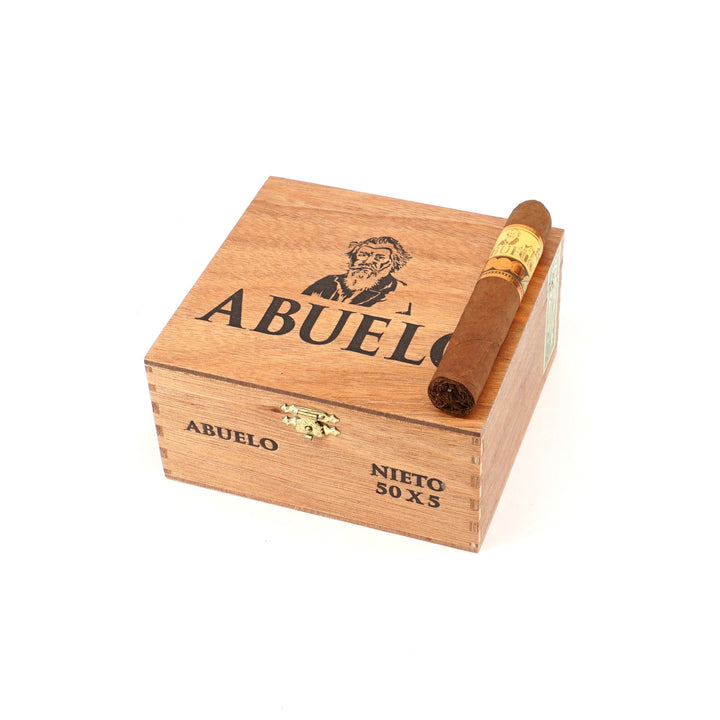 Abuelo Nieto (Robusto) (5.0" x 50) | Rich and Smooth