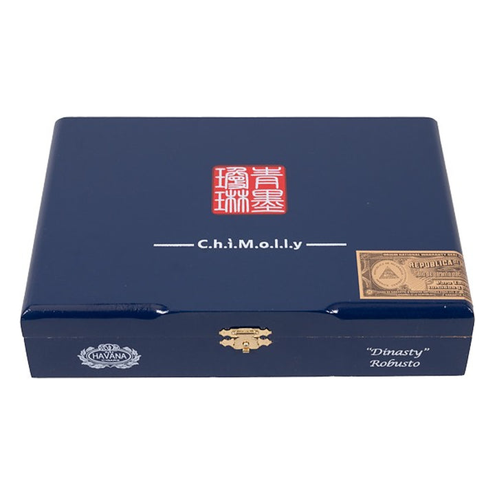 Closed box of ChiMolly Dynasty Robusto cigars