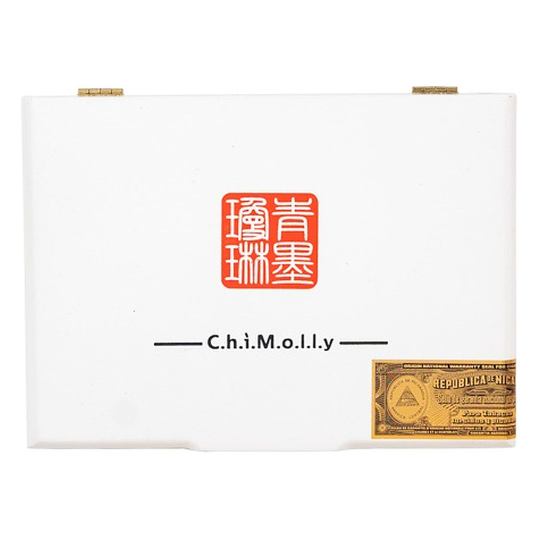 Closed box of ChiMolly Pangu Robusto cigars