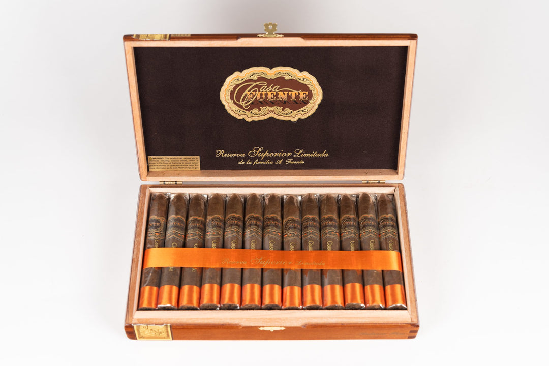 Arturo Fuente Casa Fuente Robusto | Luxury Cigars | 5.25" x 50