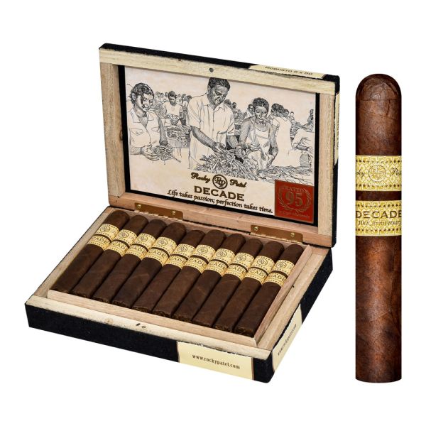 Rocky Patel Decade Robusto Cigar (5.0" x 50) – Rich and Balanced