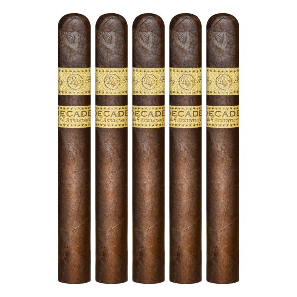 Rocky Patel Decade Toro Cigar (6.5" x 52) – Rich and Balanced