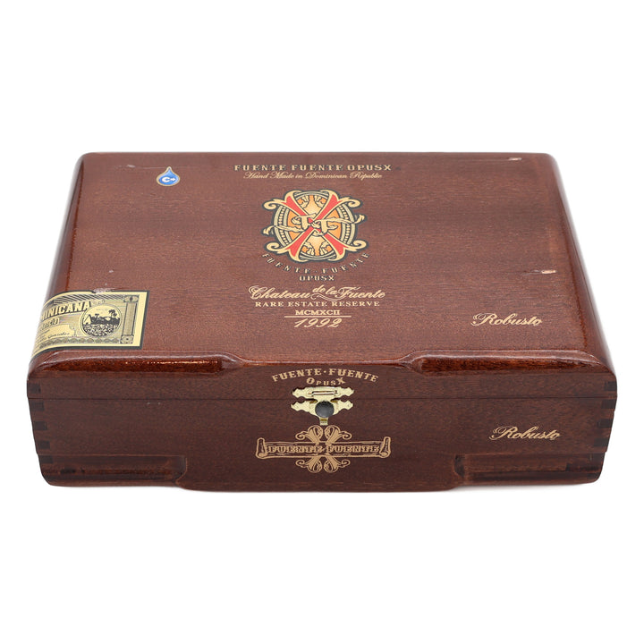 FUENTE FUENTE OPUS X ROBUSTO FULL CLOSED BOX