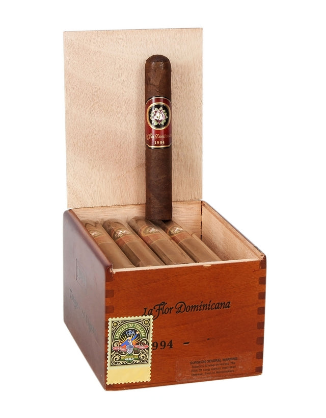 La Flor Dominicana (LFD) 1994 Tango (Robusto) (4.5" x 48)