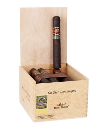 La Flor Dominicana (LFD) Ligero Cabinet L-250 Oscuro Natural (Robusto) (4.75" x 48)