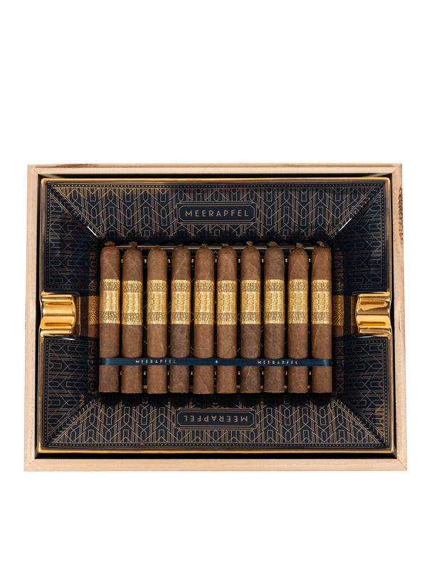 Meerapfel Meir Double Robusto Cigar, 5.75 x 52