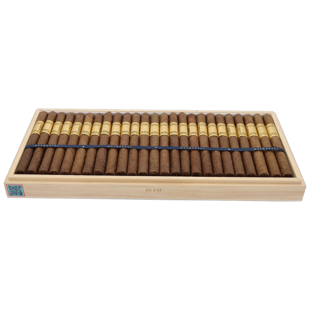 Meerapfel Meir Lonsdale premium cigar measuring 6.75 x 43, finished with a vintage Cameroon wrapper