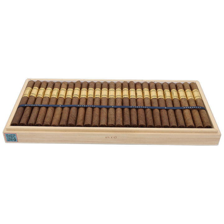 Meerapfel Meir Lonsdale premium cigar measuring 6.75 x 43, finished with a vintage Cameroon wrapper