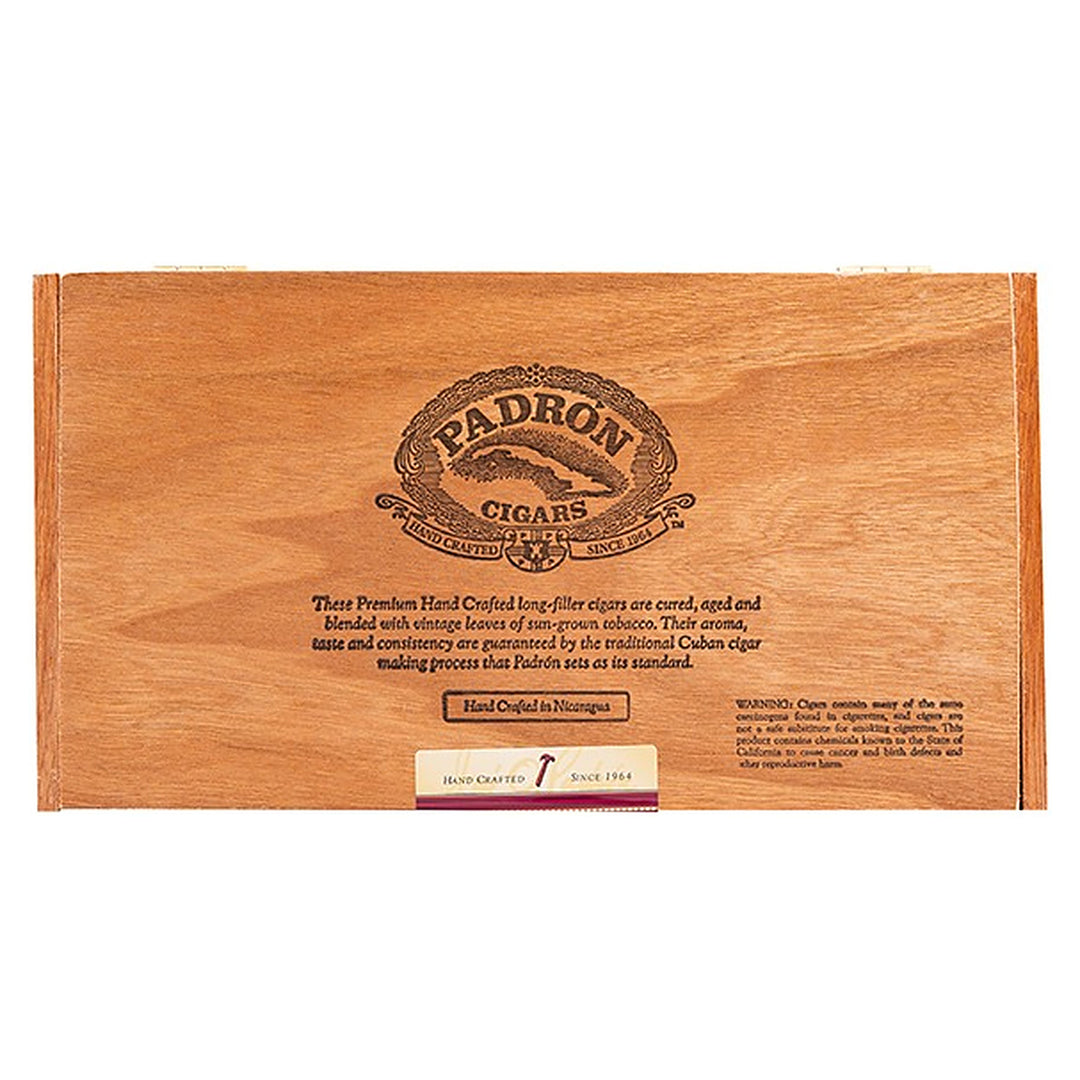 Closed box of Padron 2000 Maduro cigars