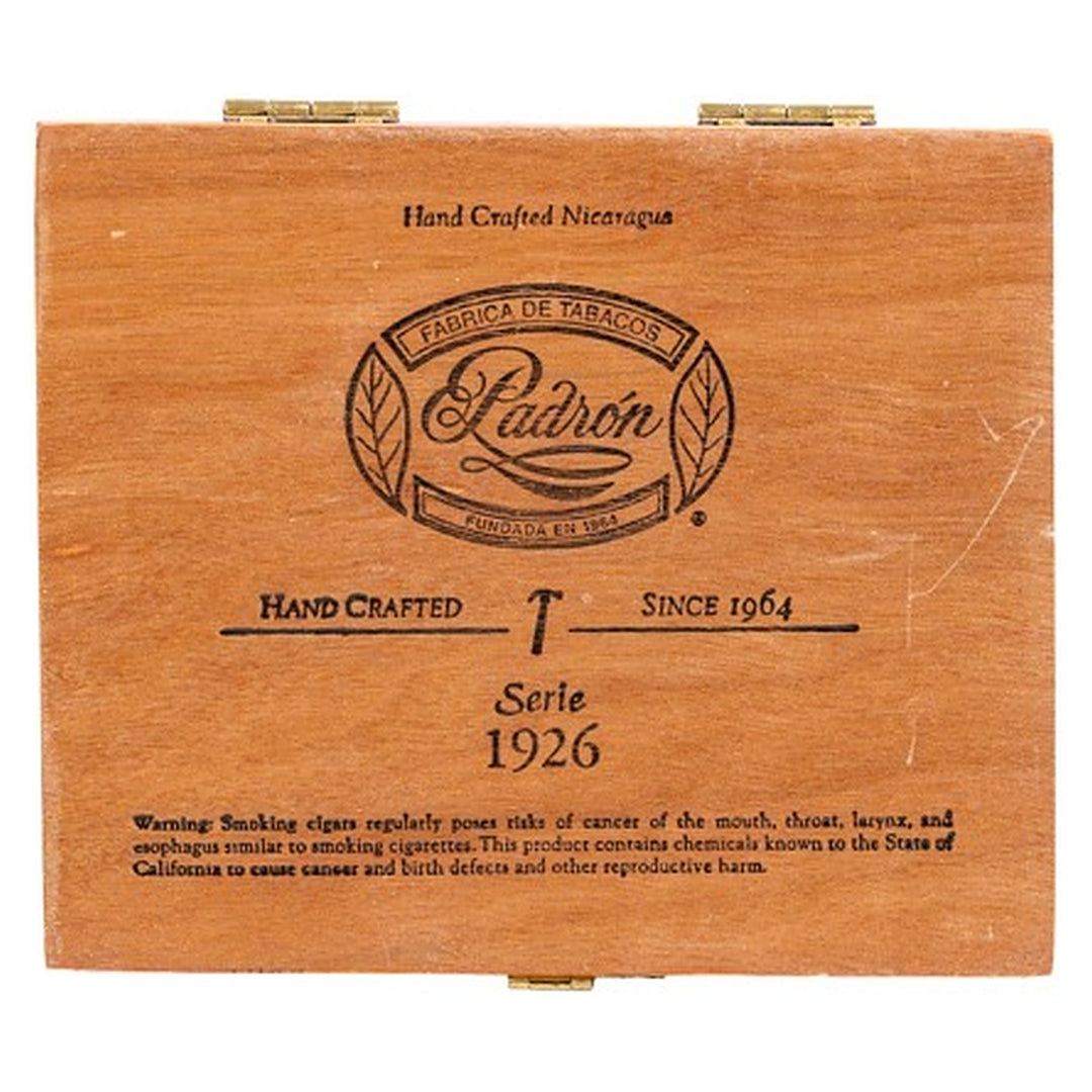 Closed box of Padron 1926 Series No. 6 Natural cigars