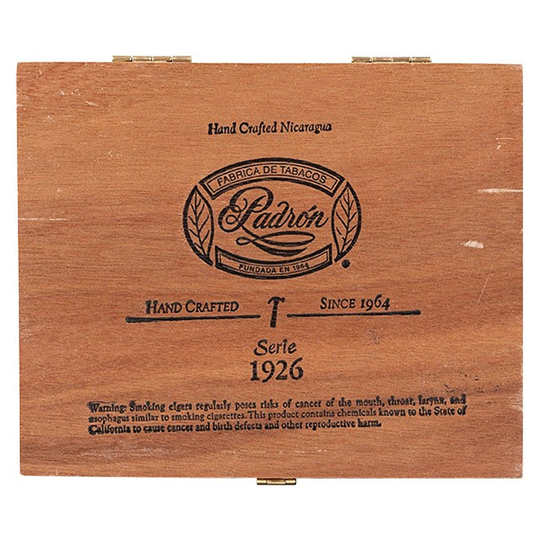 Closed box of Padron 1926 Series No. 9 Natural cigars
