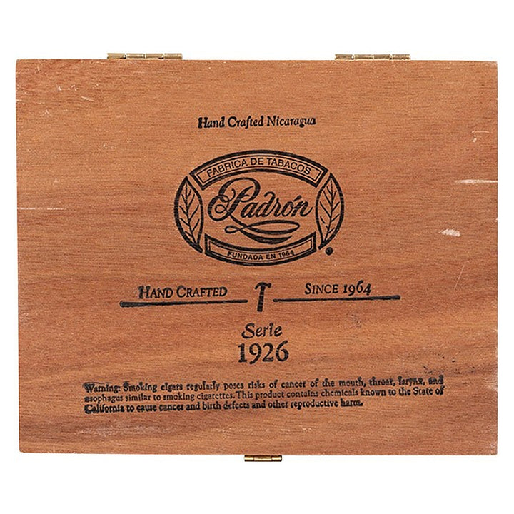 Closed box of Padron 1926 Series No. 9 Natural cigars