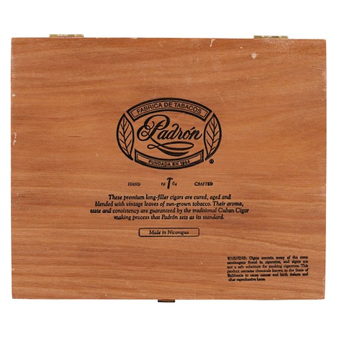Closed box of Padron 1964 Anniversary Series Superior Natural cigars