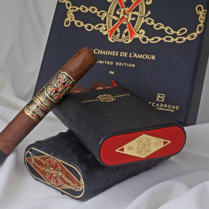 Brizard & Co. x Opus X Les Chaines De L'Amour Maccarrone Collaboration Cigar case + Opus X Cigars - Black Ostrich
