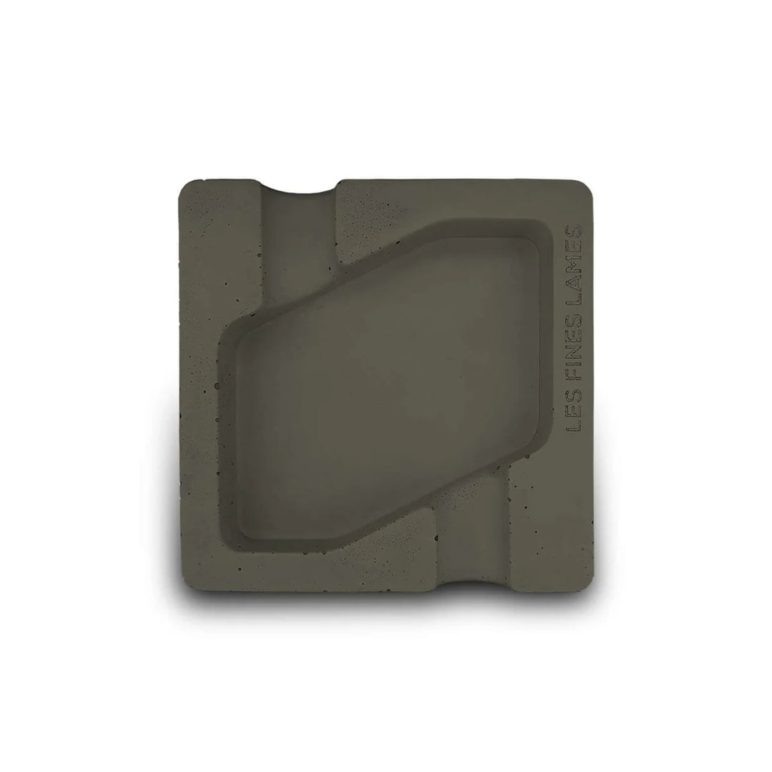 Les Fines Lames Concrete Ashtray - DYAD - Olive Green