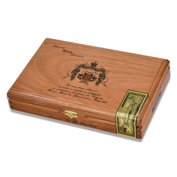 Arturo Fuente Anejo Reserva No. 46 (Corona) (5.63" x 46)