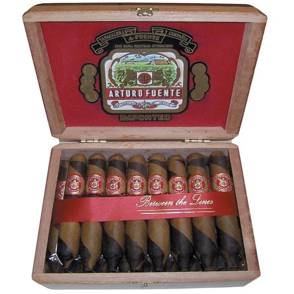 Arturo Fuente Hemingway Between The Lines (Corona) (4.25" x 46)