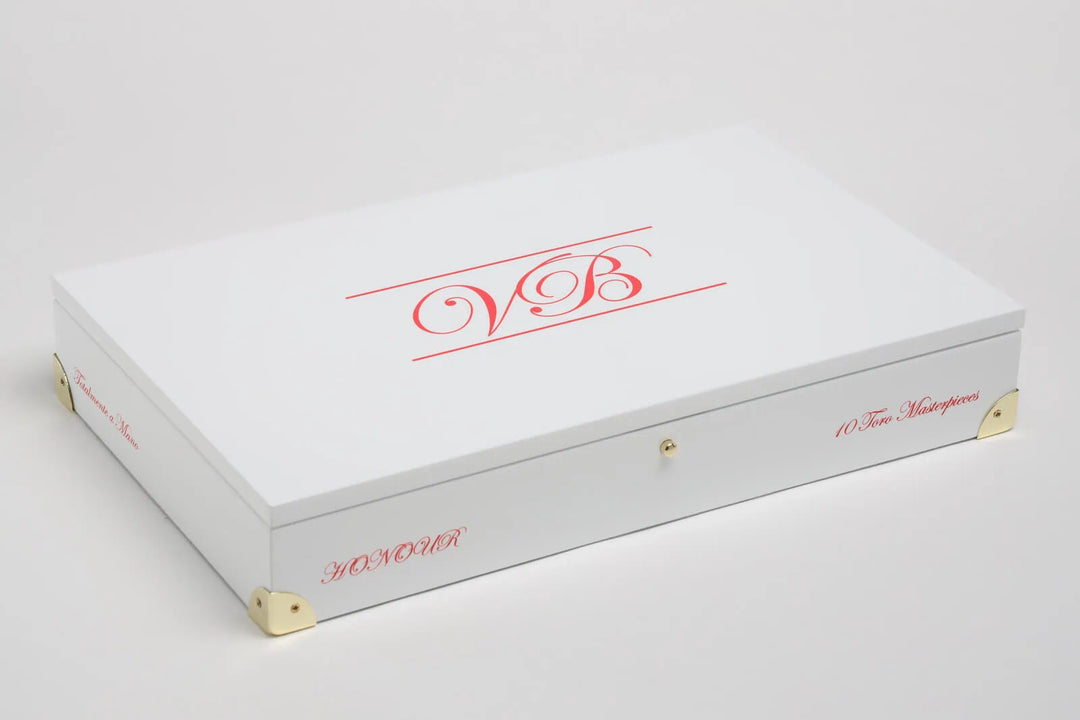 Vicente Blends Royalty Collection Honour (Toro Masterpiece) (5.88" x 56)
