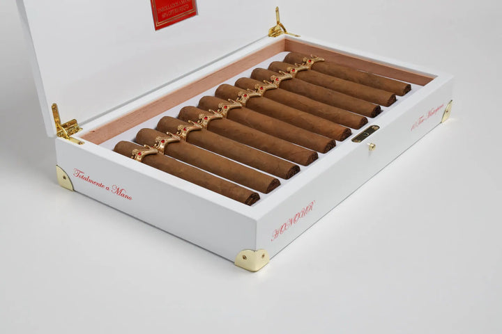 Vicente Blends Royalty Collection Honour (Toro Masterpiece) (5.88" x 56)