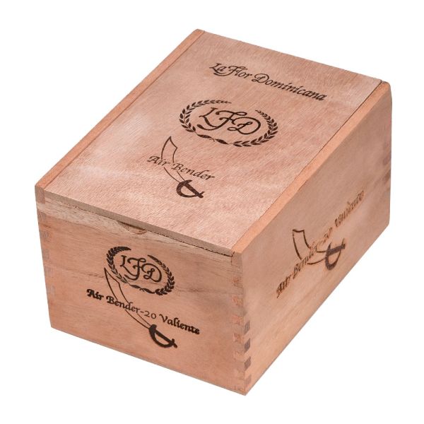 La Flor Dominicana Air Bender Valiente Gordo Cigar – Full-Bodied Rich Flavor