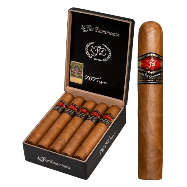 La Flor Dominicana (LFD) Ligero 707 (Gigante) (7.0" x 70)