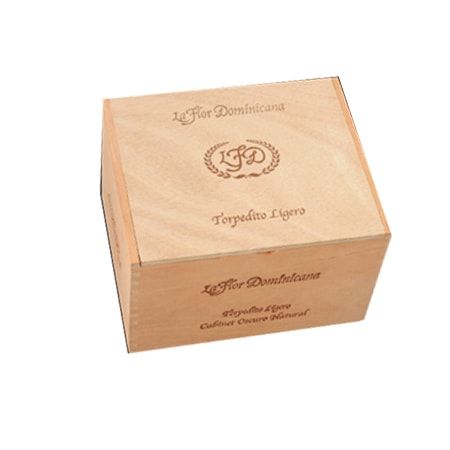 La Flor Dominicana (LFD) Ligero Cabinet Torpedito Oscuro Natural (Torpedo) (4.75" x 50)