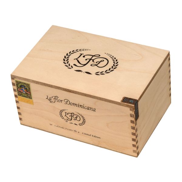 La Flor Dominicana (LFD) Limited Production Colorado Oscuro No 4 (Robusto) (5.25" x 54)