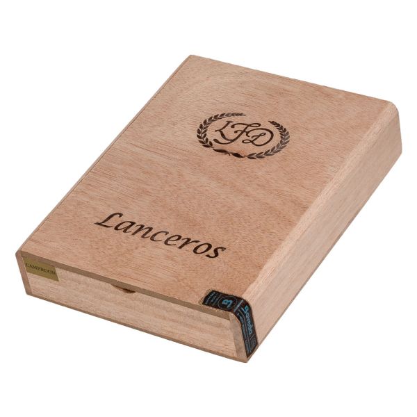 La Flor Dominicana Limited Production Lancero Cameroon (Lancero) (7.5" x 38)