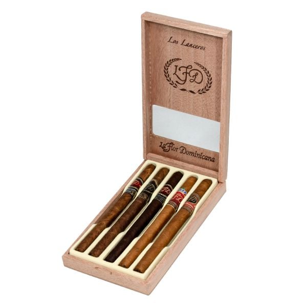 La Flor Dominicana (LFD) Sampler Los Lanceros