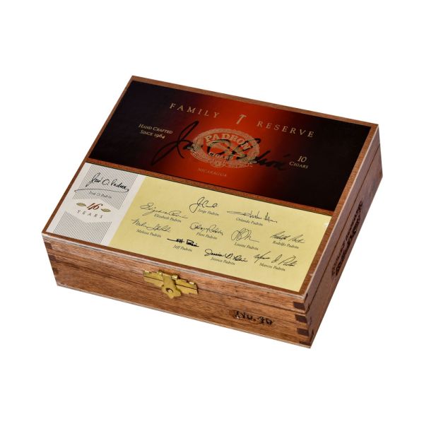 Padron Family Reserve No. 46 Natural Robusto Extra Cigar | 5.5" x 56