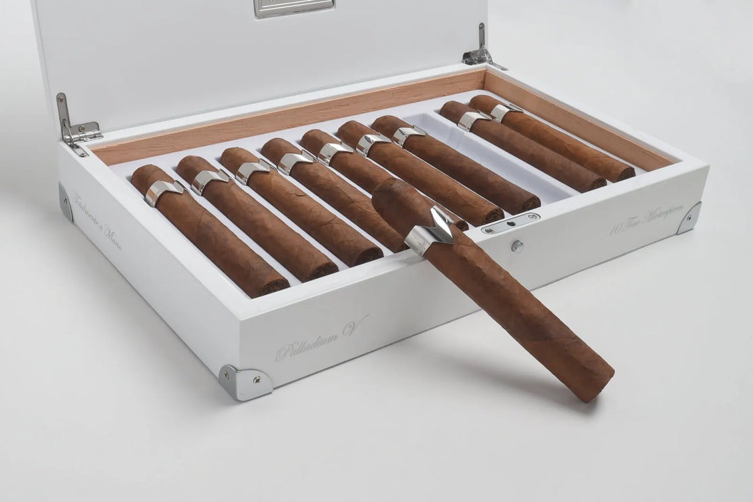 Vicente Blends Precious Collection Palladium V (Toro Masterpiece) (5.88" x 56)
