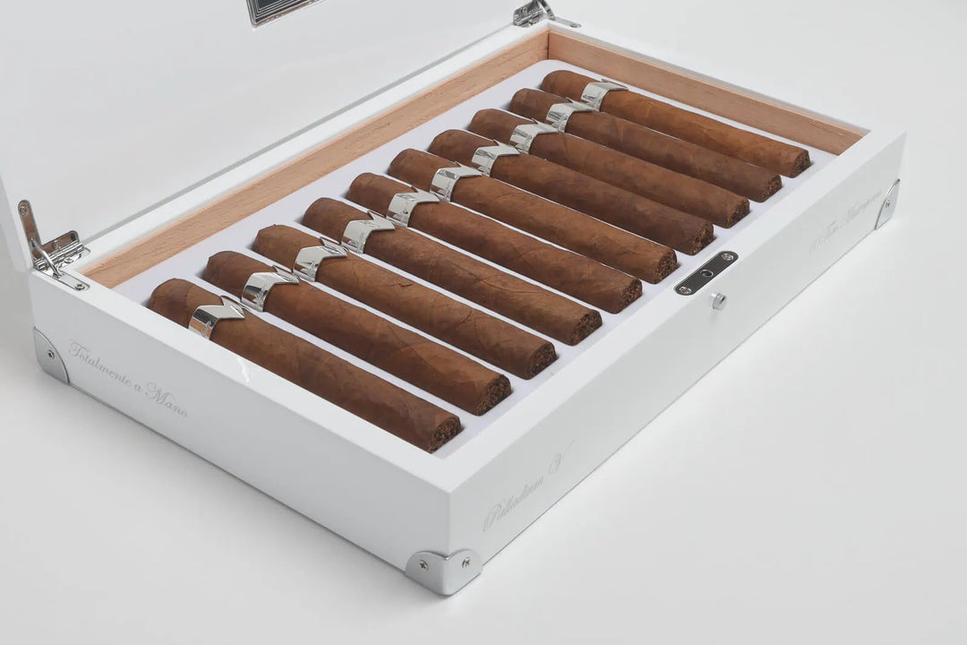 Vicente Blends Precious Collection Palladium V (Toro Masterpiece) (5.88" x 56)